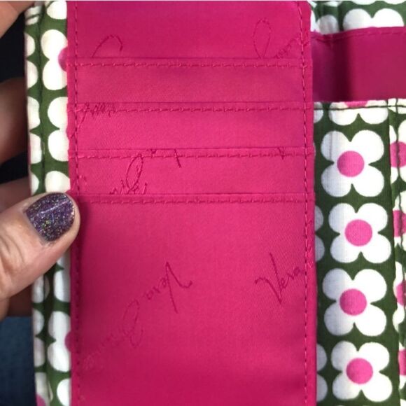 New Vera Bradley Euro Wallet Olivia Pink - Picture 6 of 8